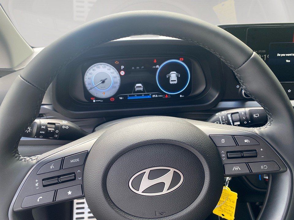 Fahrzeugabbildung Hyundai BAYON 1.0T 100PS DCT Trend Bose