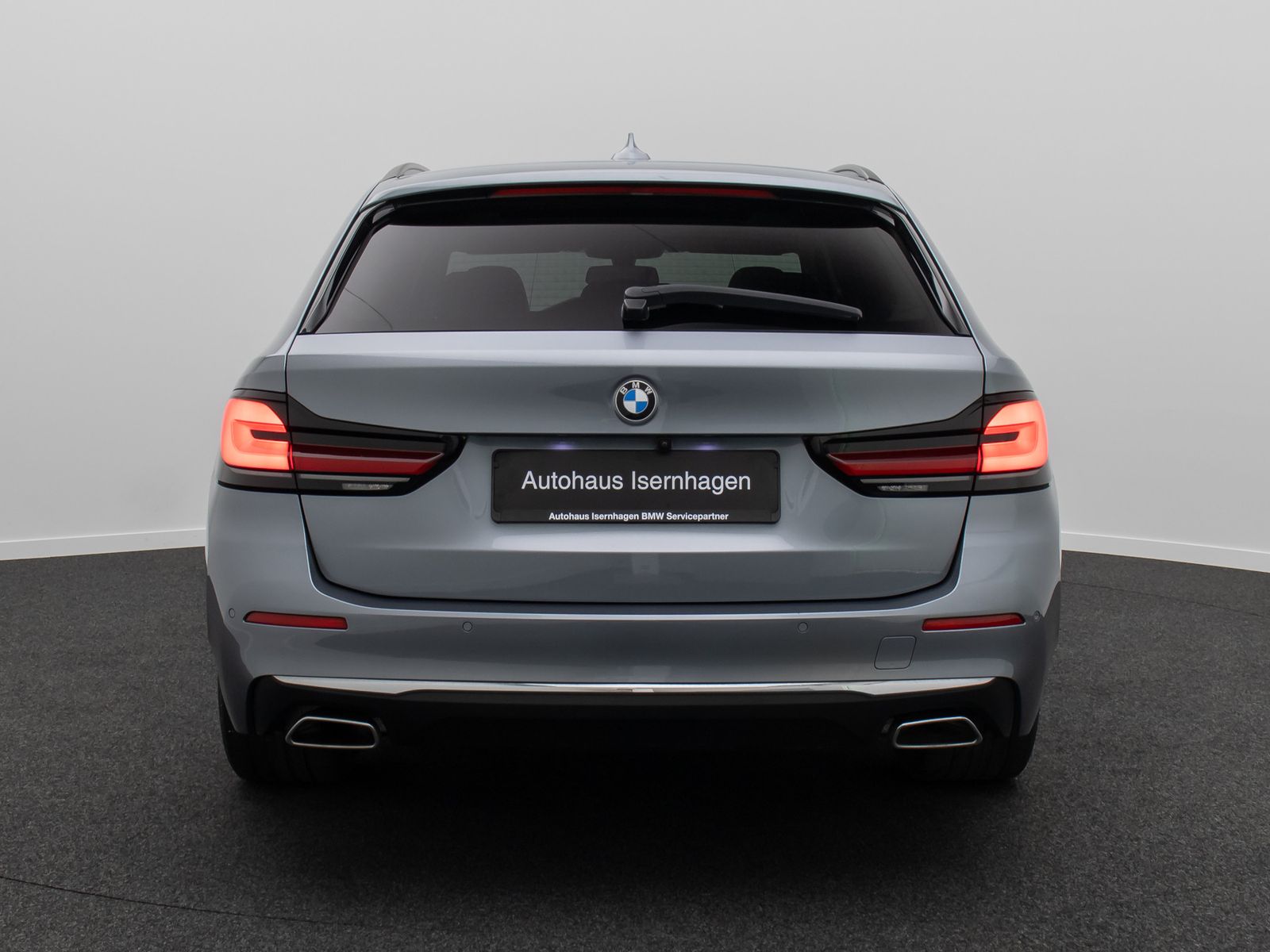 Fahrzeugabbildung BMW 540i xD Luxury Line Panorama Kamera HUD 4xKlima