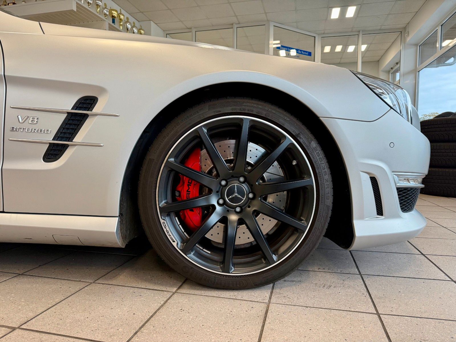 Fahrzeugabbildung Mercedes-Benz SL 63 AMG Edition 1 Performance/Designo/Carbon