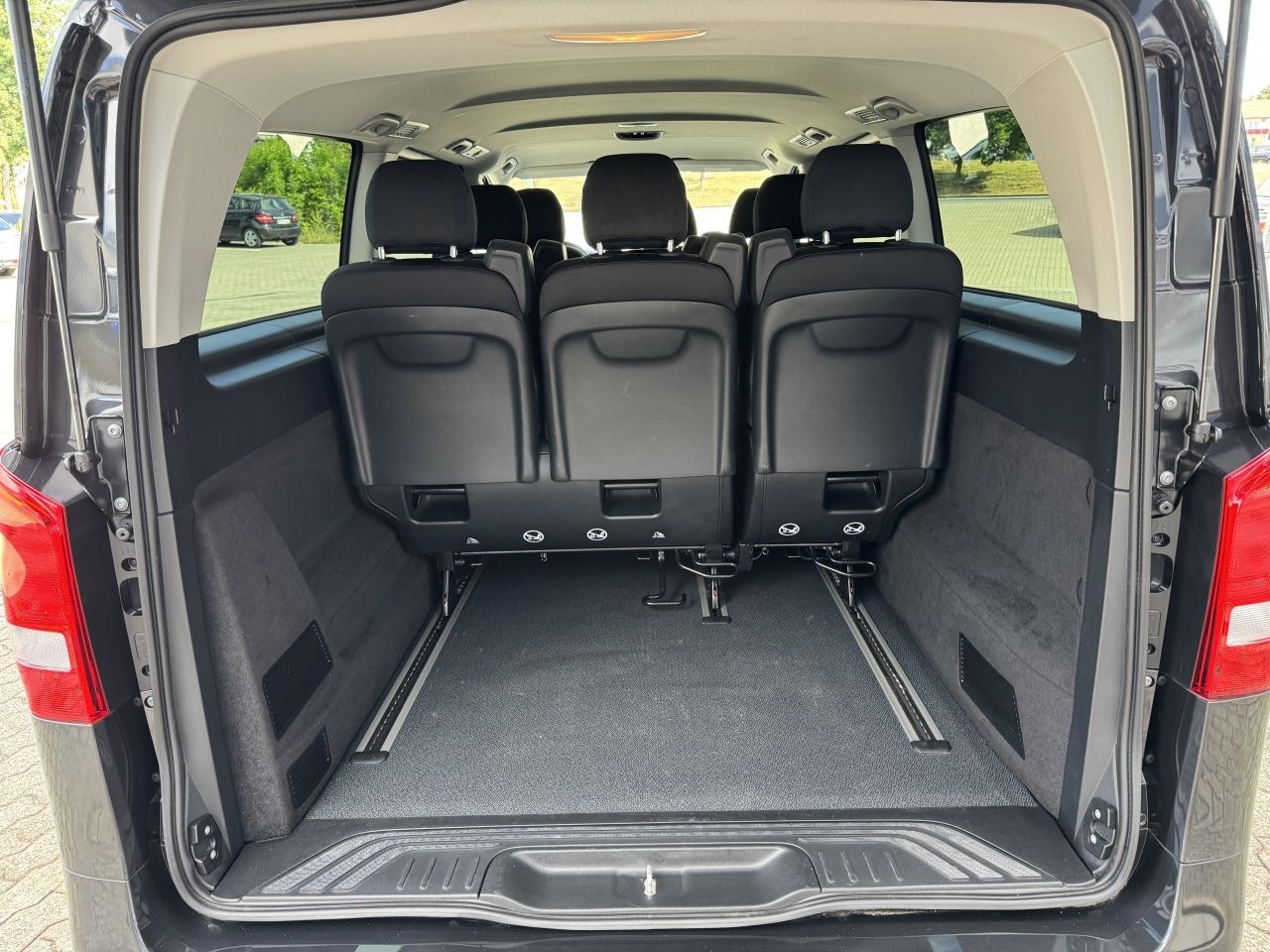 Fahrzeugabbildung Mercedes-Benz Vito 116CDI TourerPRO el. Klima*2xSchiebetür*AHK