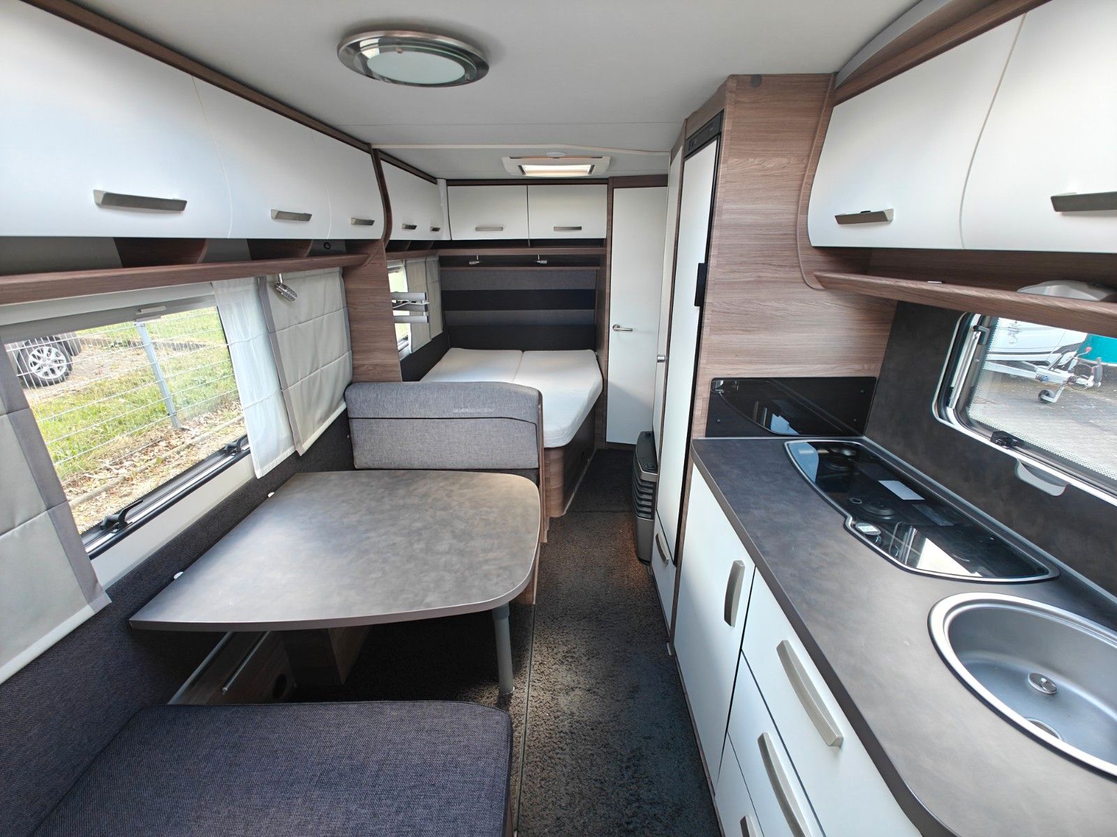 Fahrzeugabbildung Knaus Sport 540 FDK Silver Selection - Mover teilautom