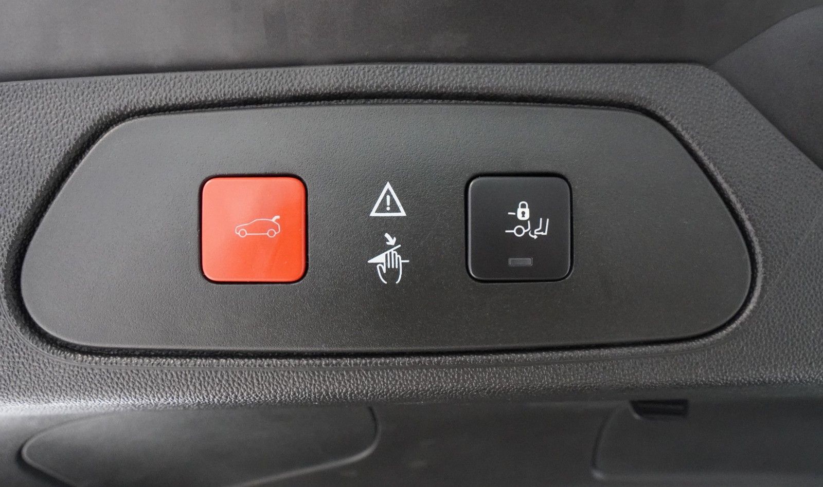 Fahrzeugabbildung Opel Grandland (X) Ultimate *MwSt*Navi*Autom.*Leder*