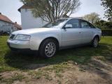 Audi Zu verkaufen steht mein Audi A6 4B BJ 2000 - Audi A6 aus 2000: Limousine