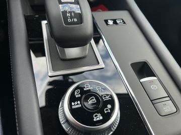 Mitsubishi Outlander PHEV Intro Edition + HEAD-UP + 20Zoll