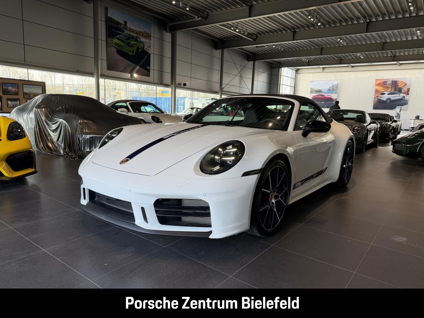 Porsche 992 911 Carrera T Cabriolet Surround-View BOSE