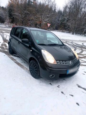 Nissan Note 1.4 Neu TÜV