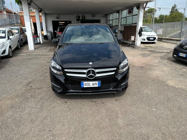 MERCEDES-BENZ B 180