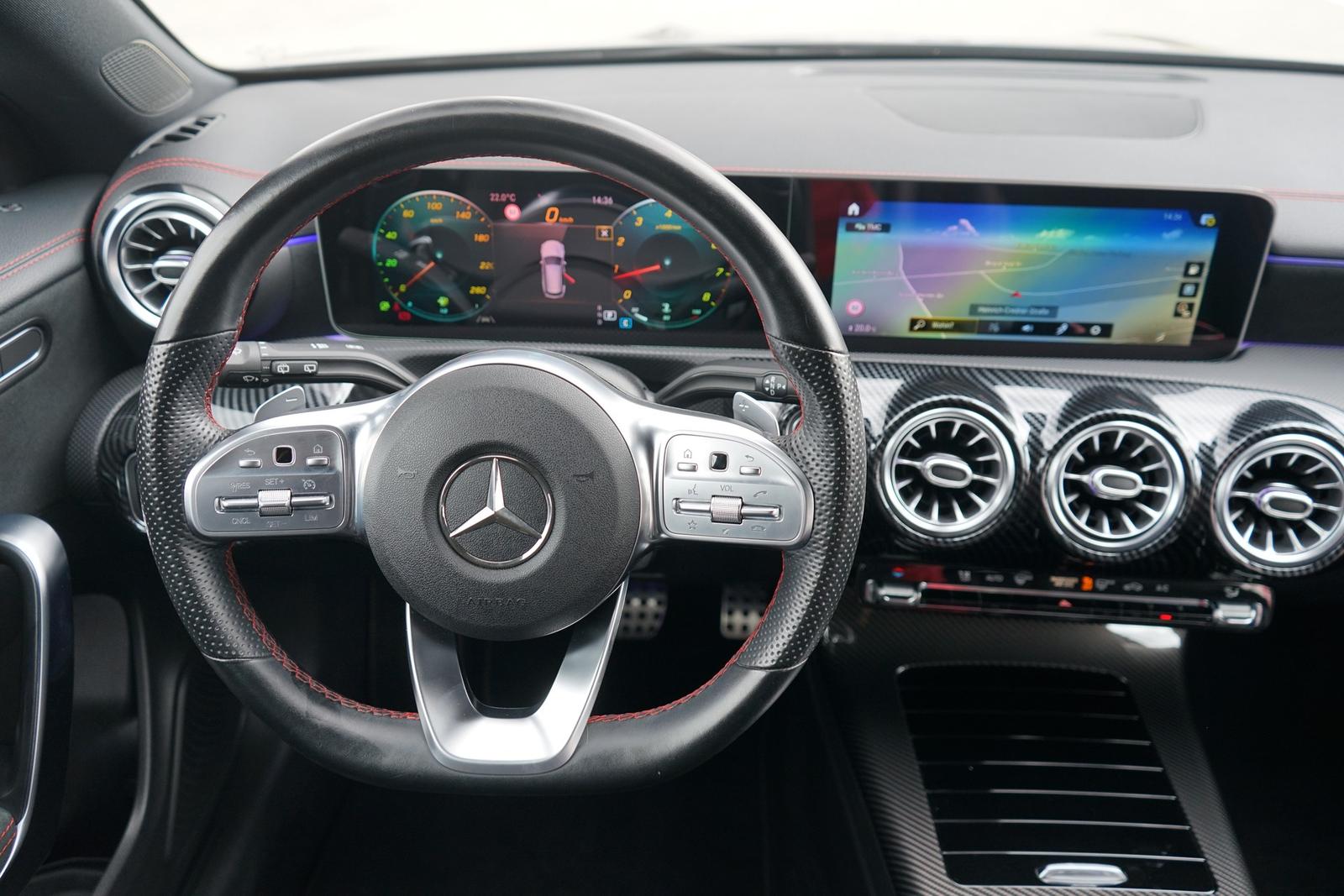 Mercedes-Benz CLA 220 SB AMG Line LED Navi Kamera Spurhalte