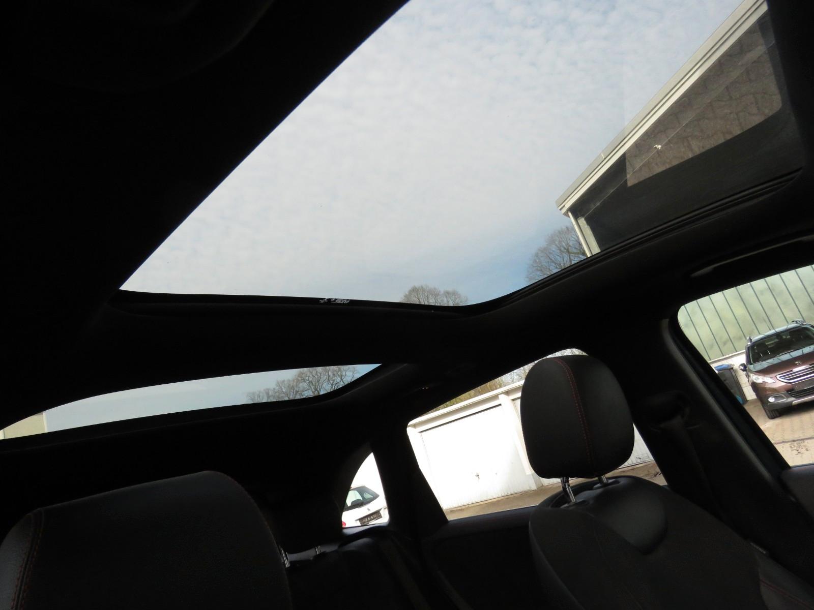 Mercedes-Benz B-Class / AMG Line / I-HAND, миниатюра 19