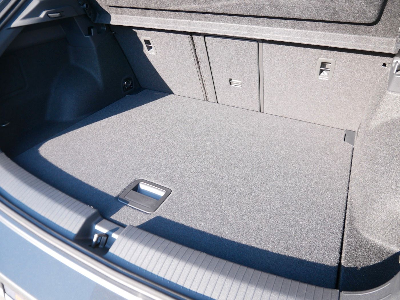 Fahrzeugabbildung Volkswagen T-Roc 1.0 TSI MOVE NEU38T AHK Standheiz ACC SHZ