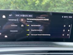 Foto Nummer 31: PEUGEOT 5008
