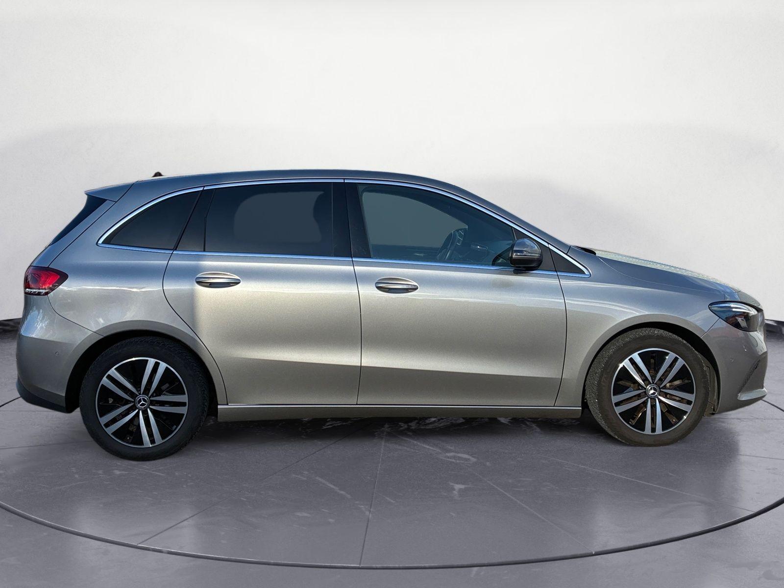 Mercedes-Benz B-Class d, миниатюра 5