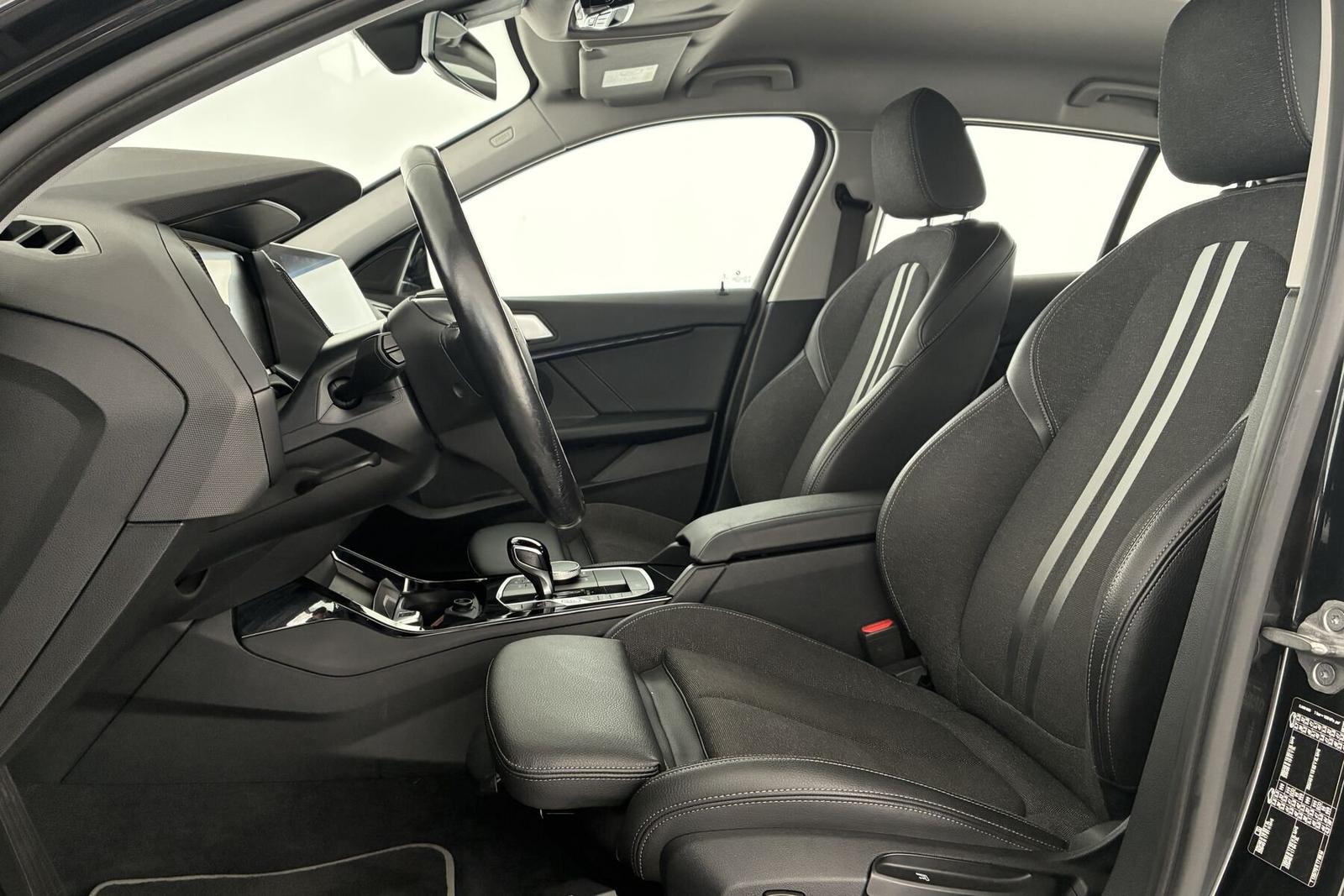 BMW 1 Series i Sport Line ad.LED NAV SHZG LCPro HiFi LWS, миниатюра 9