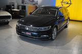 Volkswagen Passat R-Line 4Motion °Navi°4xShzg°Dynaudio°ACC° - Volkswagen Passat Variant: 4motion