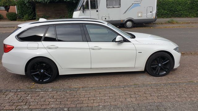 BMW 318d Touring Sport Line - Top Zustand