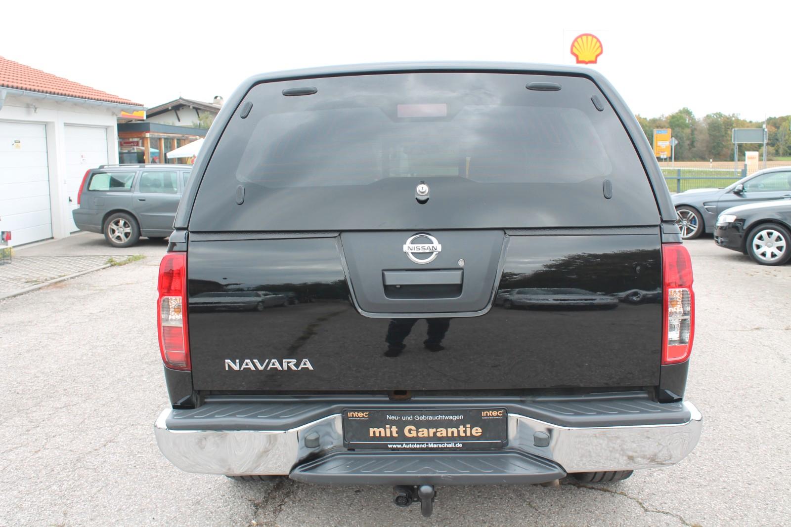 Nissan Navara LE Double Cab 3.0 dCi V6 231 ch BVA 4x4 / 112 021 km / Hardtop / Toit ouvrant / Bose / Cuir / Caméra de recul
