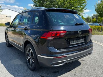Volkswagen Tiguan - 3