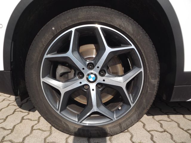 X1 Baureihe X1 xDrive 20 d xLine*Harman Kardon*