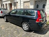 Volvo V70 D5 Kinetic Automatik Leder Schiebedach 215PS - Volvo V70: 2.5