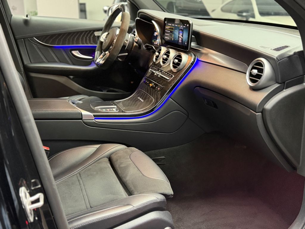 MERCEDES-BENZ GLC 63 S AMG 4Matic*CAM*PANO*NIGHT*AHK*ACC*BURM MERCEDES-BENZ GLC 63 S AMG 4Matic*CAM*PANO*NIGHT*AHK*ACC*BURM