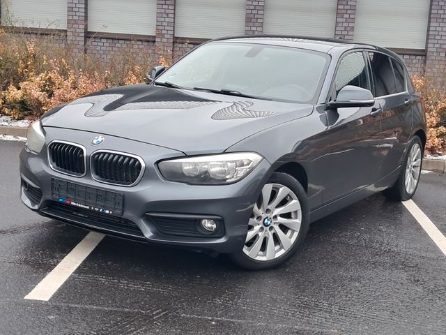 BMW 1er Facelift Automatik, PDC, Navi ,150 PS