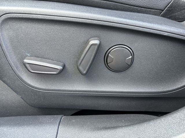 Fahrzeugabbildung Ford Kuga 2.0 TDCI Titanium X #Klima #Head-up-Display