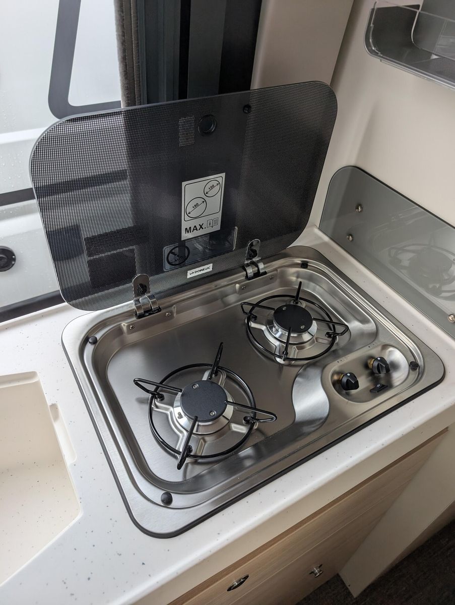 Fahrzeugabbildung Eura Mobil Van V 595 HB Markise, Automatik, Fahrassistenzp.