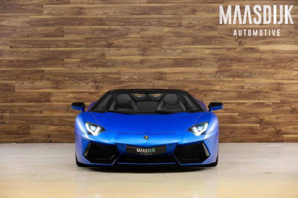 Lamborghini Aventador