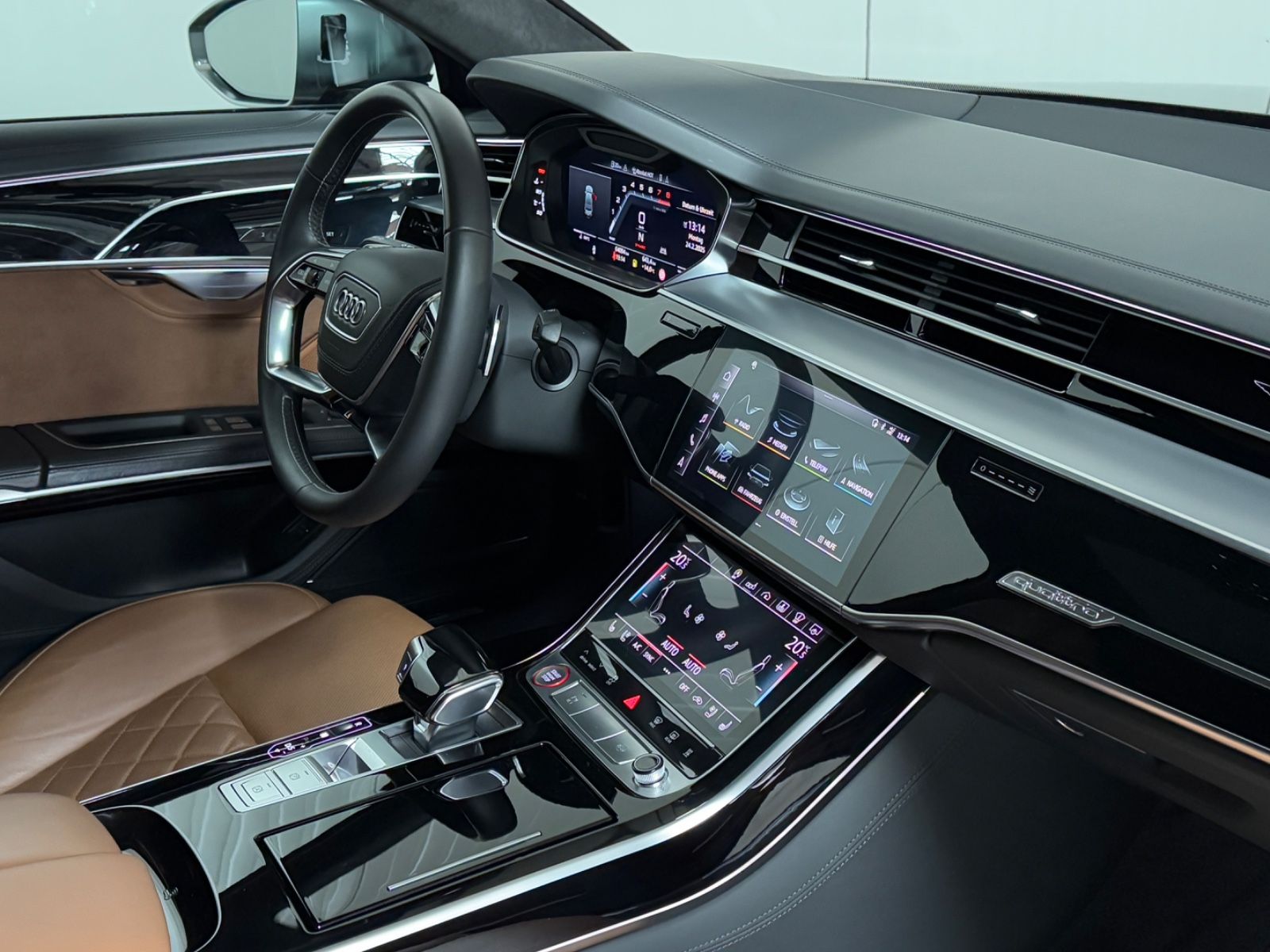 Fahrzeugabbildung Audi S8 4.0 TFSI quattro/HUD/360°/ACC/Massage/Keramik