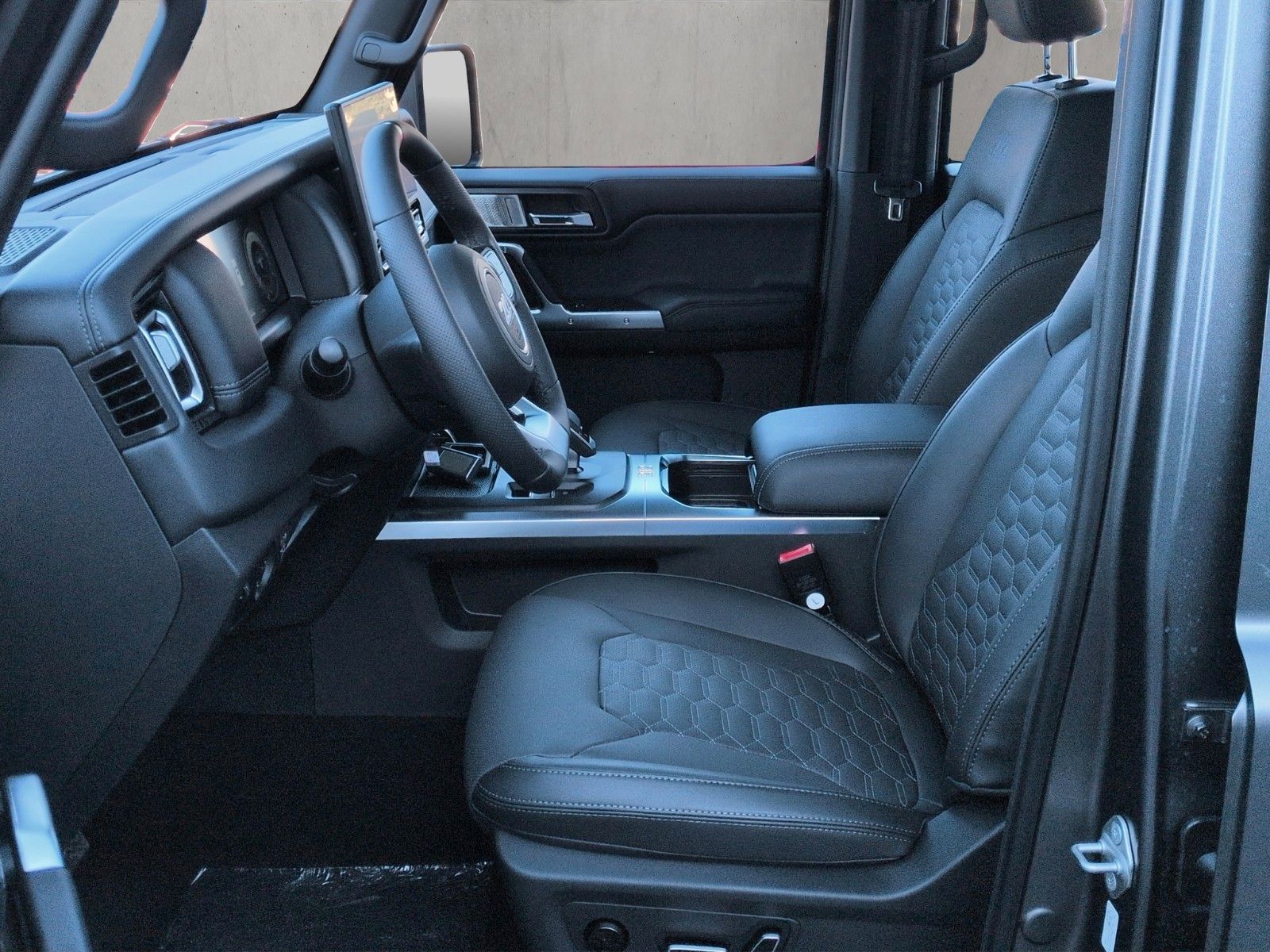 Fahrzeugabbildung BAW BAW 212 2.0D AT8 4x4