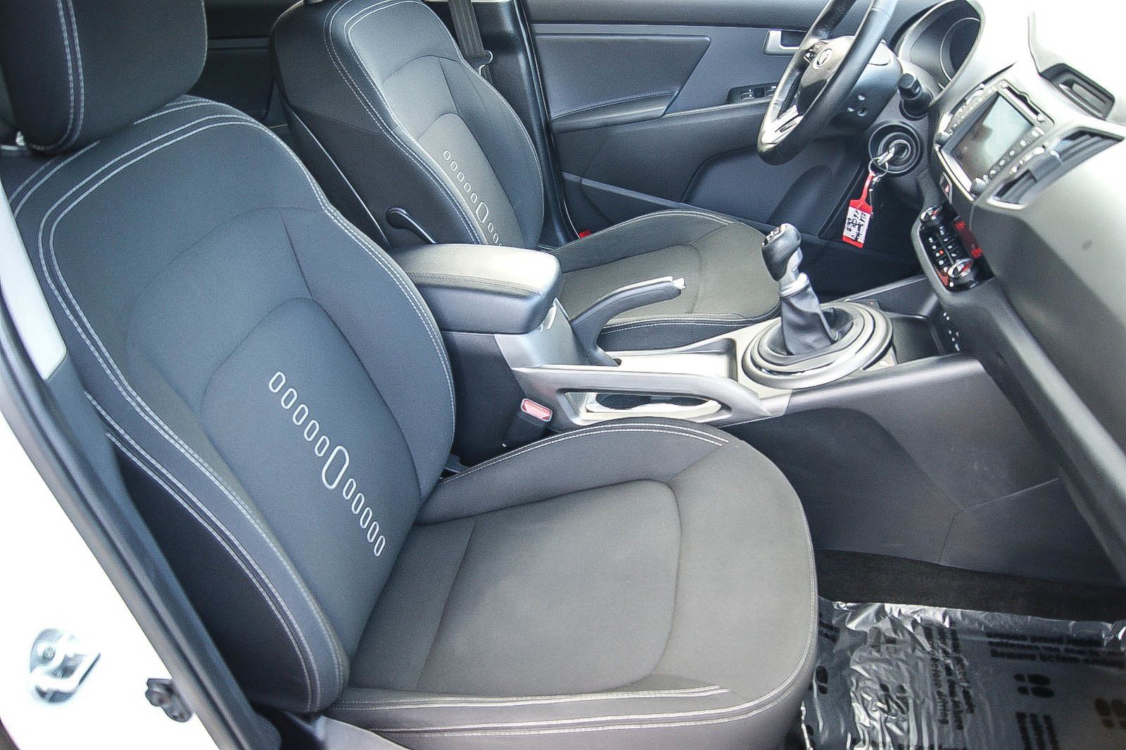 Fahrzeugabbildung Kia Sportage 1.6 FIFA World Cup Edition NAVIGATION