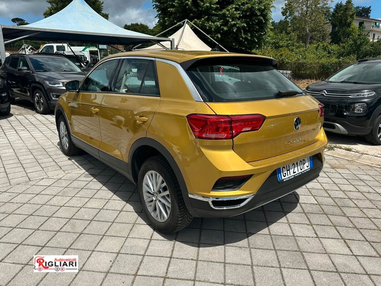 Volkswagen T-Roc 150 CV DSG Business BlueMotion  imagem 3