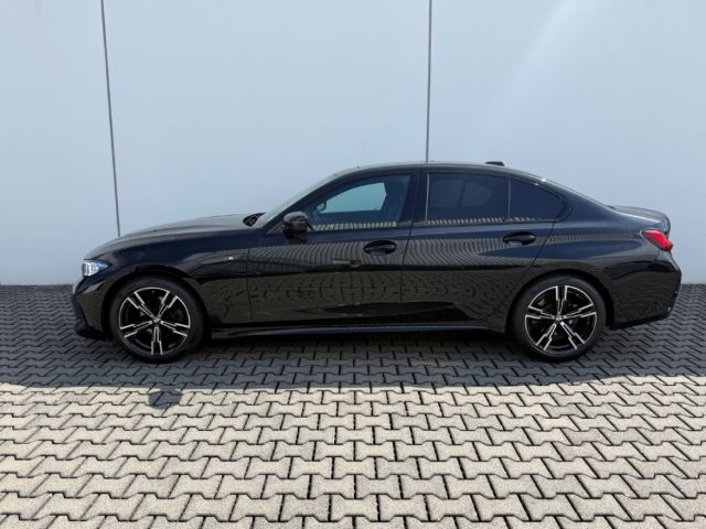 BMW 320 d xDrive Limo M Sport 18'' eGSD Innov. Comf foto 3