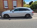 Audi A4 2.0 TDI ultra S tronic Avant - - Audi: Unfallwagen