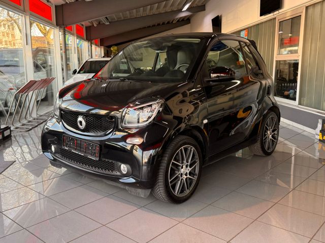 Smart ForTwo Cabrio*Brabus*Navi*Kamera*LED*