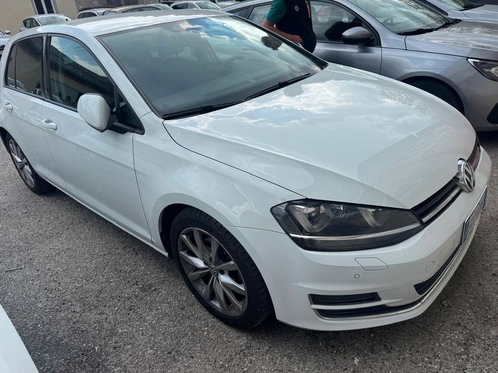 Image of Volkswagen Golf