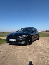BMW 330d Sport Line Automatik Sport Line - BMW 330 Gebrauchtwagen in München