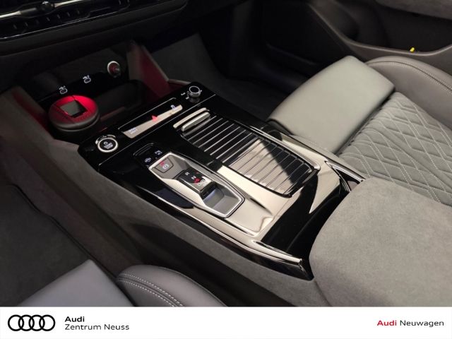 Audi Q6 e-tron - Bild 14
