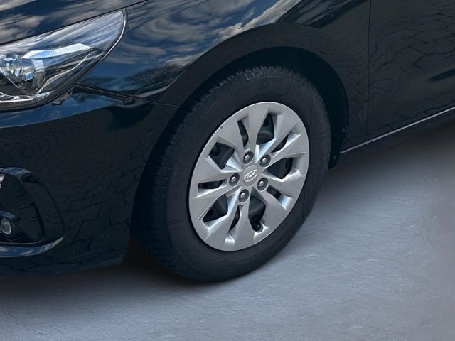 Fahrzeugabbildung Hyundai i30 cw Select Mild-Hybrid Klima,Sitzheiz,RFK,PDC