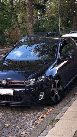 Volkswagen VW Golf 6 GTI 2010