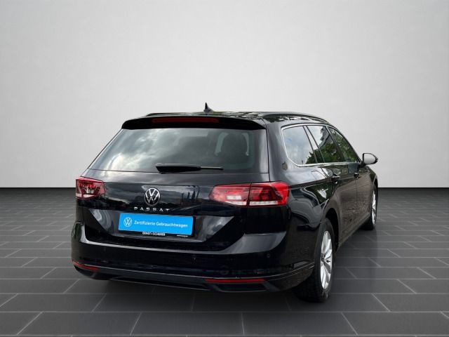 Volkswagen Passat Variant - Bild 2
