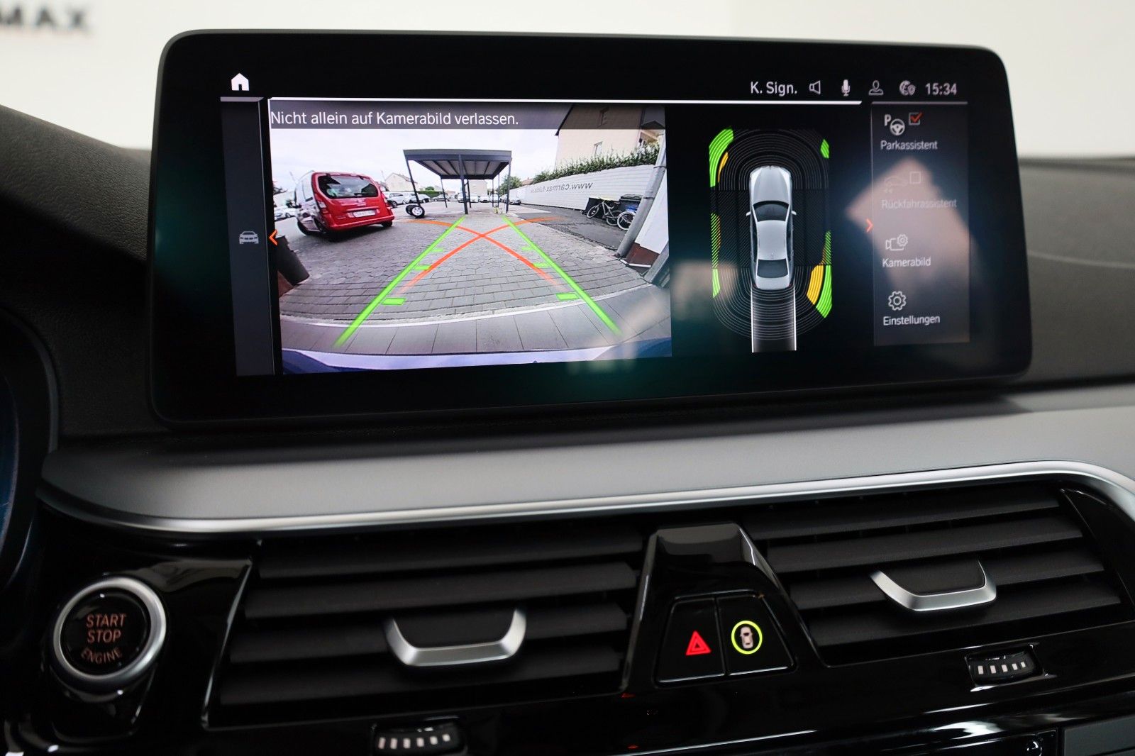 Fahrzeugabbildung BMW 520iA Lim. Leder,Navi,LED,HeadUp,Apple CarPlay