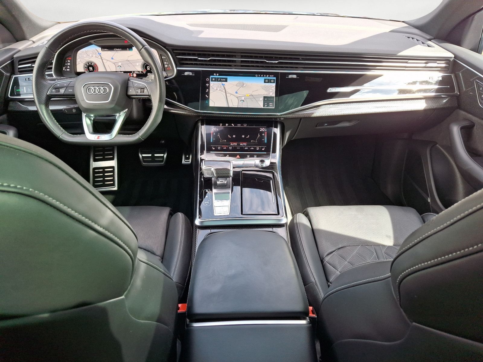Audi Q8 55 TFSI quattro tiptronic foto 12