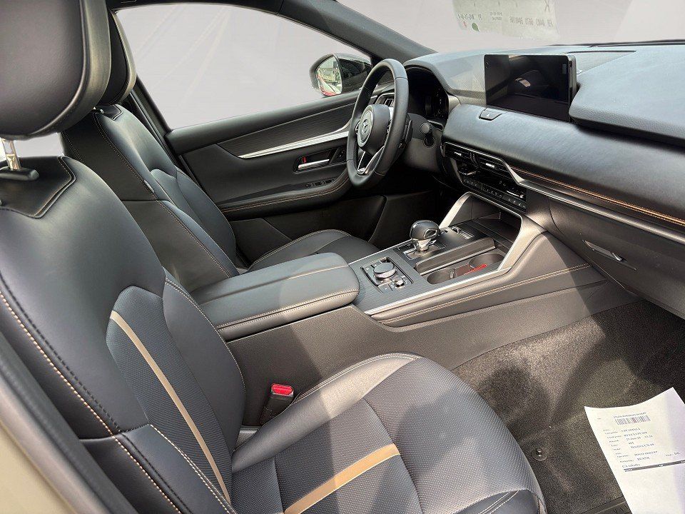 Fahrzeugabbildung Mazda CX-60 Plug-in Homura