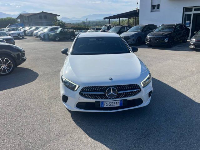 MERCEDES-BENZ MERCEDES-BENZ A 180 d Automatic Premium