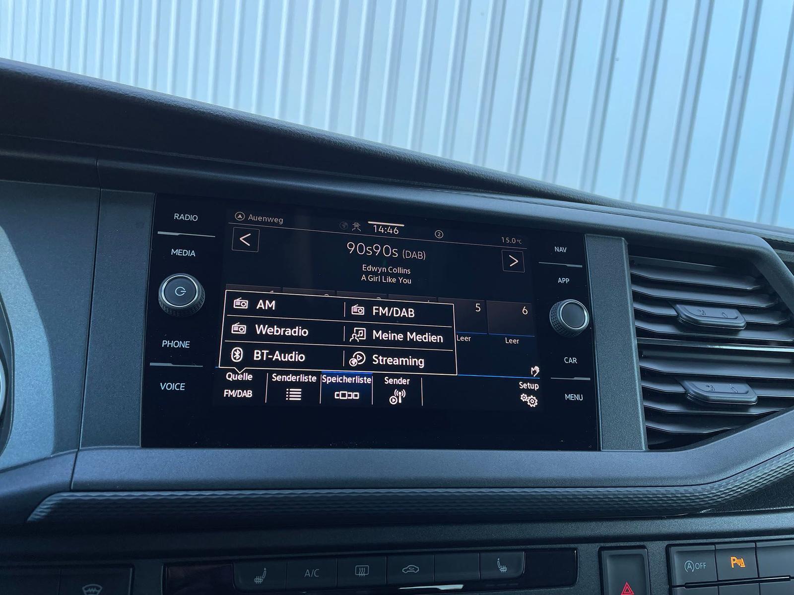 Volkswagen T6.1 Transporter Kombi KR LED STANDHZ ACC NAVI