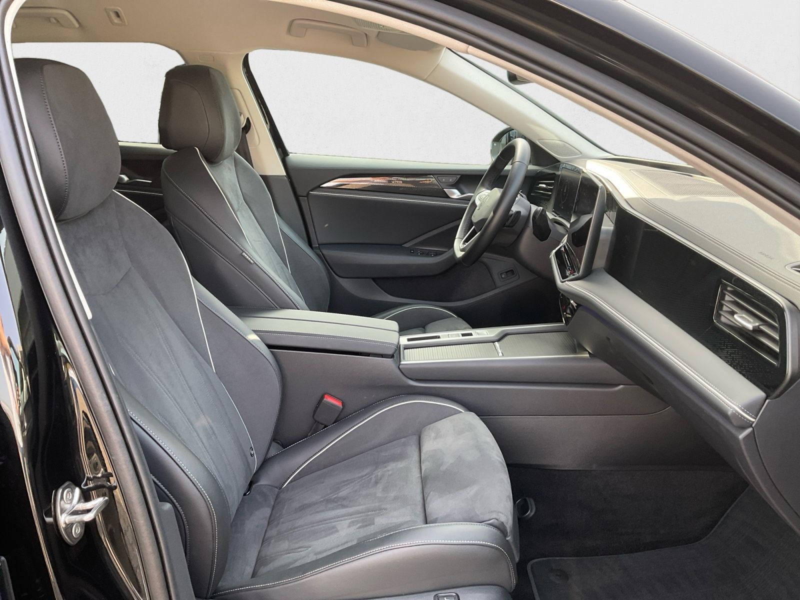 Volkswagen Passat - Bild 15