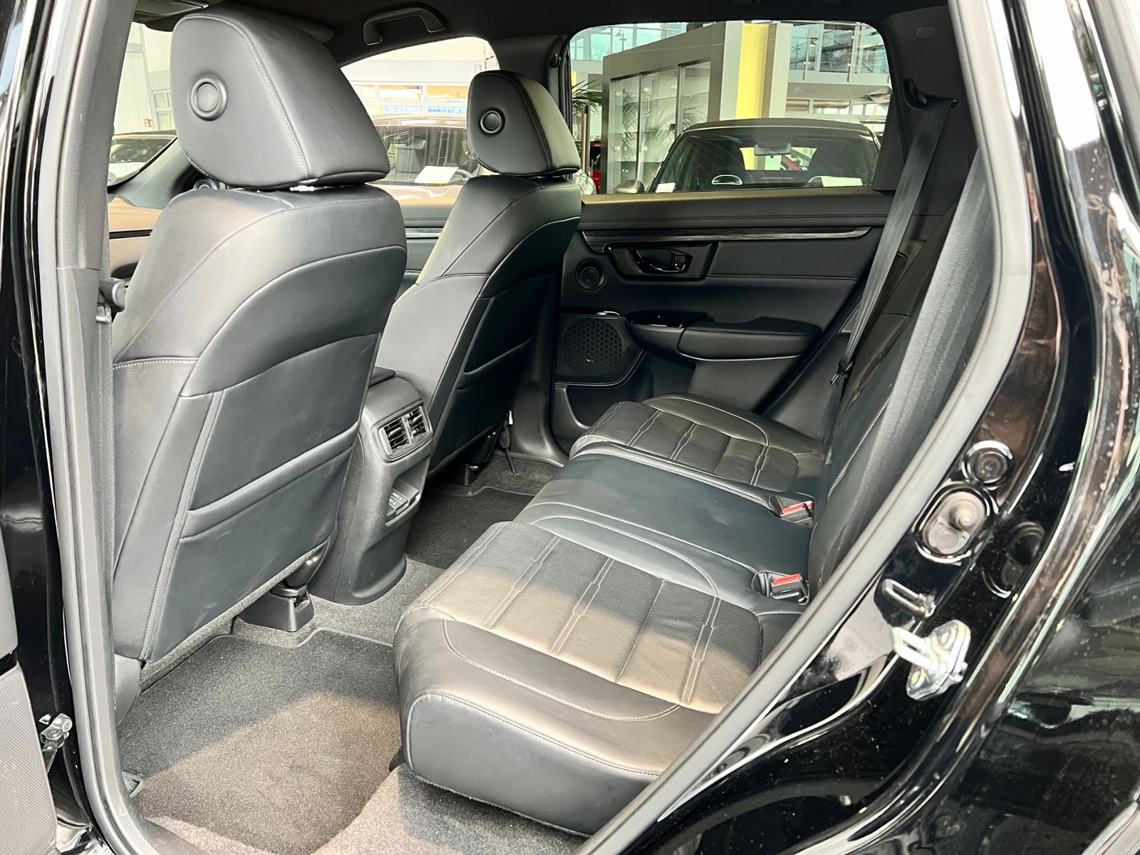 Fahrzeugabbildung Honda CR-V 2.0 i-MMD e:HEV 2WD Sport Line SHZ RFK NAVI