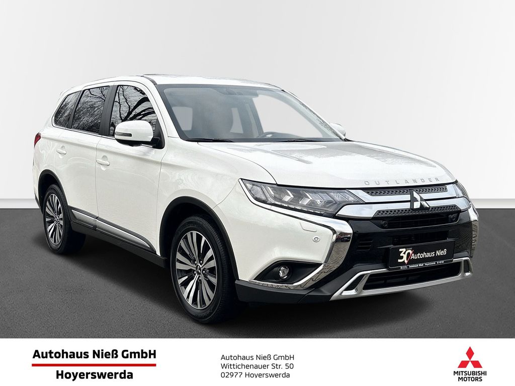 Image of Mitsubishi Outlander