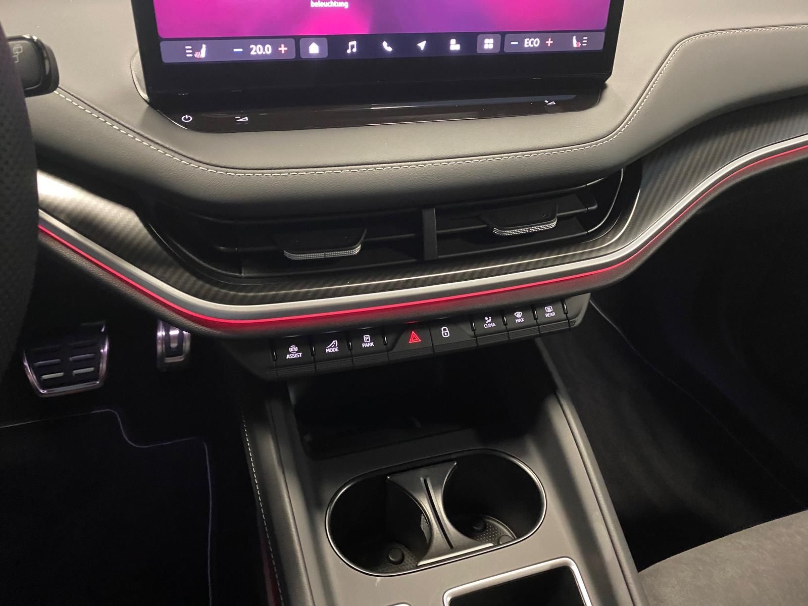 Fahrzeugabbildung SKODA Elroq 60 Sportline+ACC+Kamera+NAVI+4xSITZHEIZUNG
